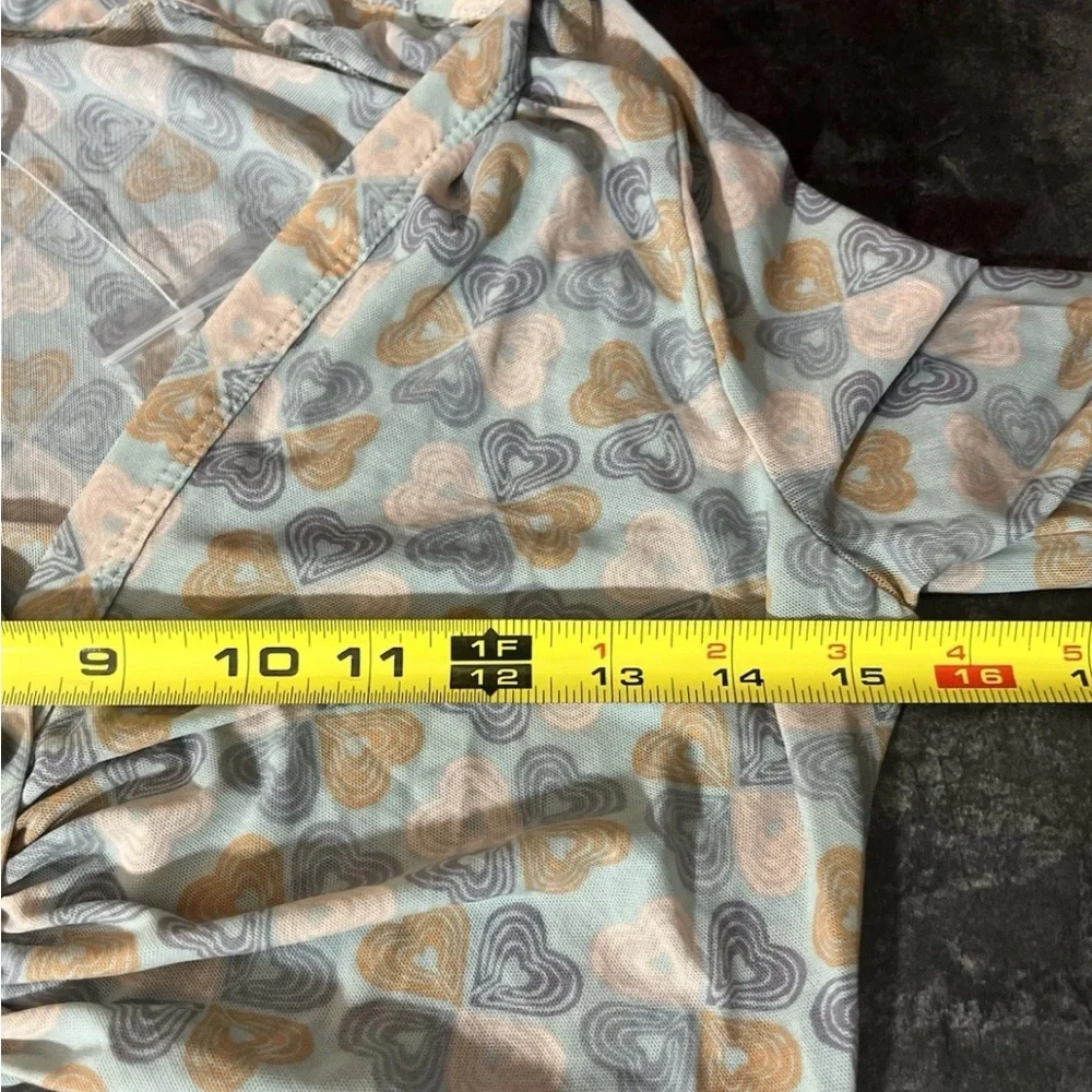 Free People Size XS Mesh Sheer Top Button Front Heart Print Stretch NWOT - Picture 8 of 9